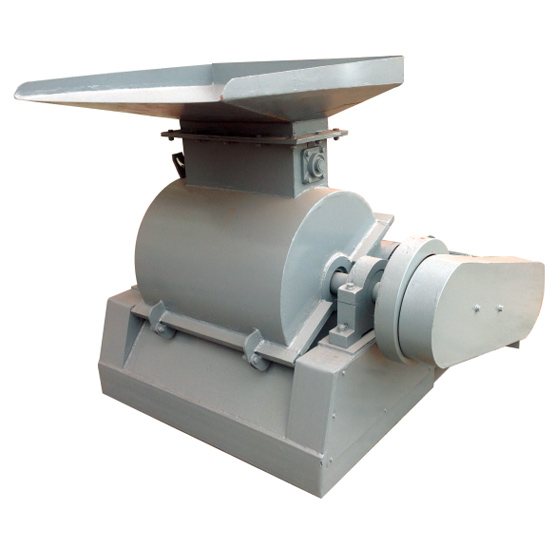 尿素破碎機(jī)""